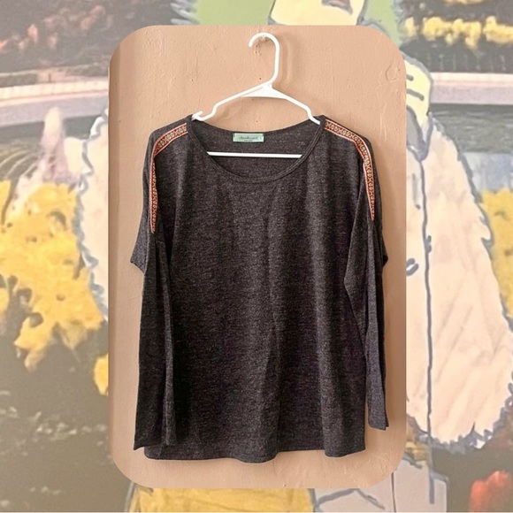 🍭 3/$30 Anthropologie knit top with colorful beaded embroidered accents - Picture 3 of 14